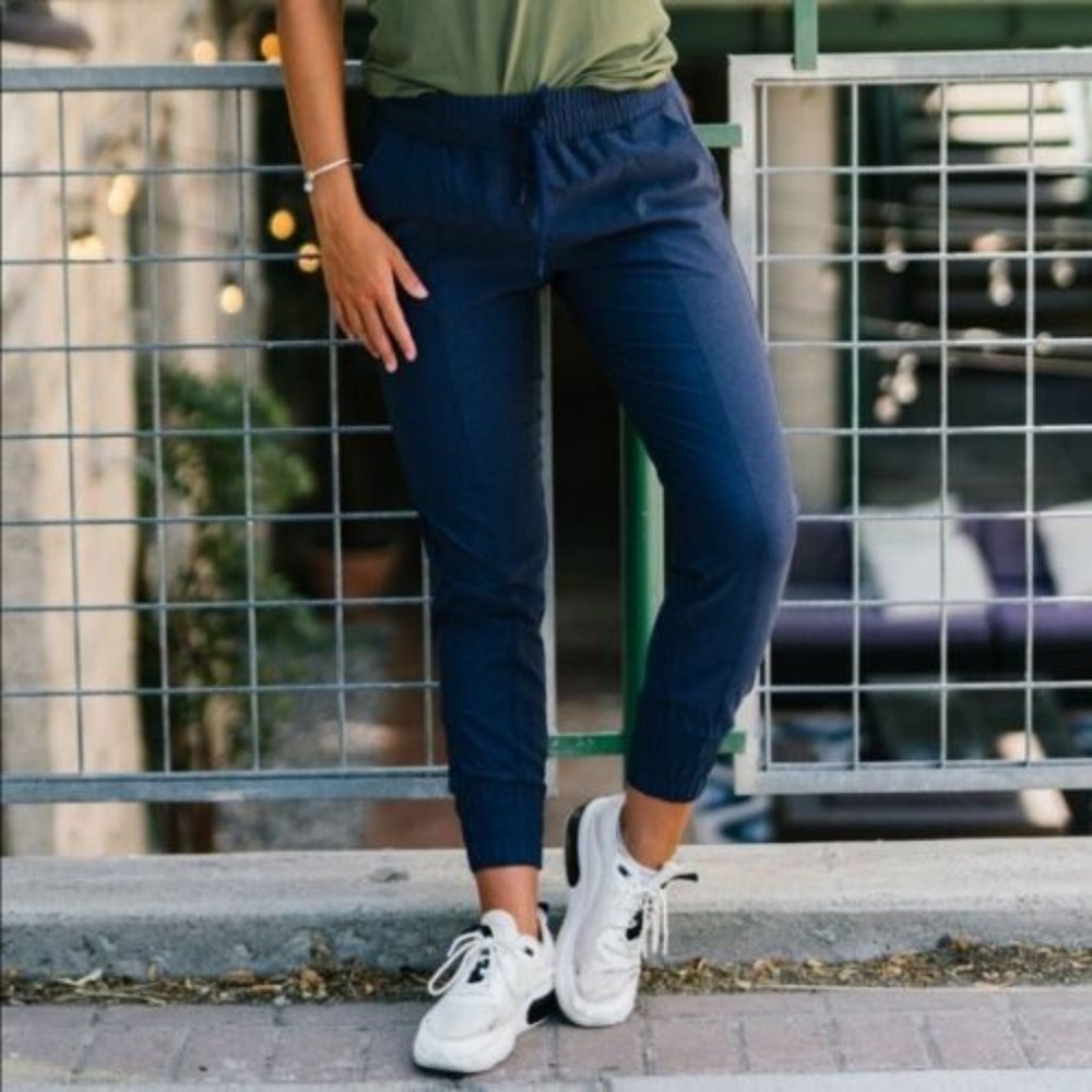 Zyia Navy Perfection Jogger Large NWT